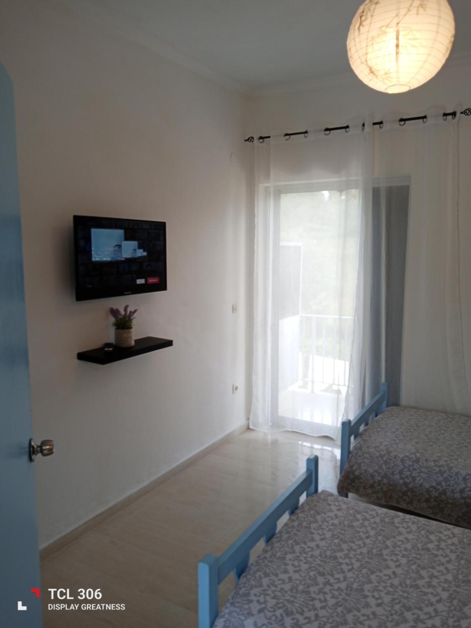 Rose Mesonghi Apartament